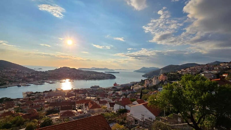 Dubrovnik Scenic Tour & Gourmet Lunch at a Country Estate - The Sum Up