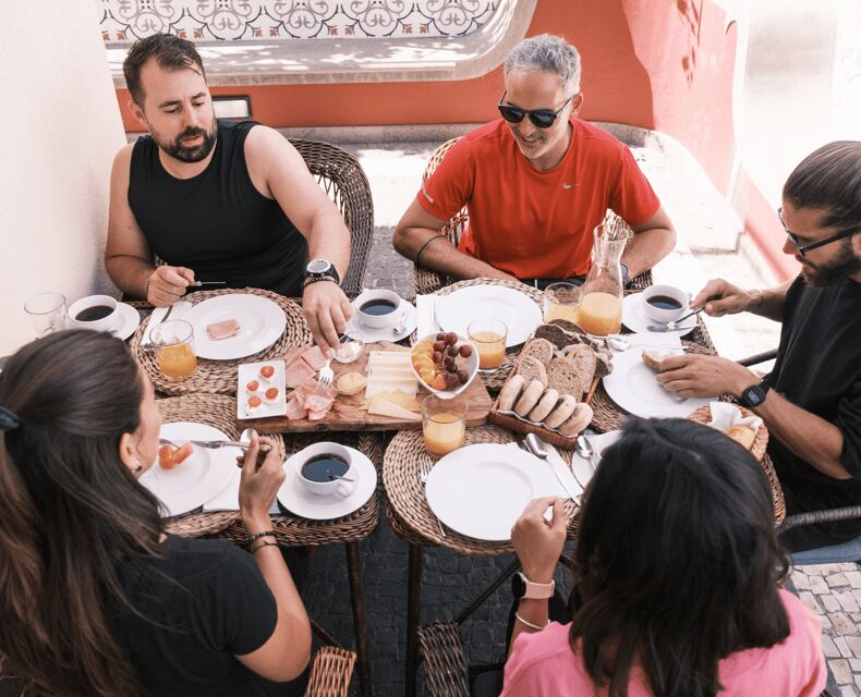 E-Bike Road Tour with Cabo Girão Viewpoint & Late Breakfast - Starting Point and How the Tour Unfolds