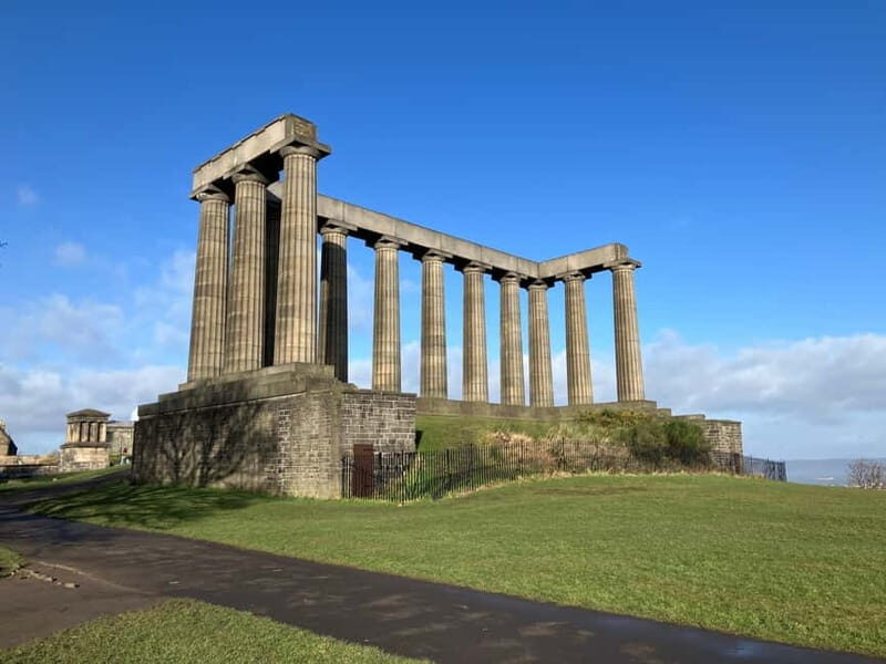 Edinburgh: Calton Hill & Arthur's Seat Hike - Calton Hill: A Panorama of Monuments and Views