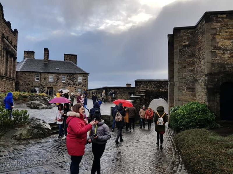 Edinburgh Castle: Guided Tour in Spanish - The Experience from the Travelers Perspective