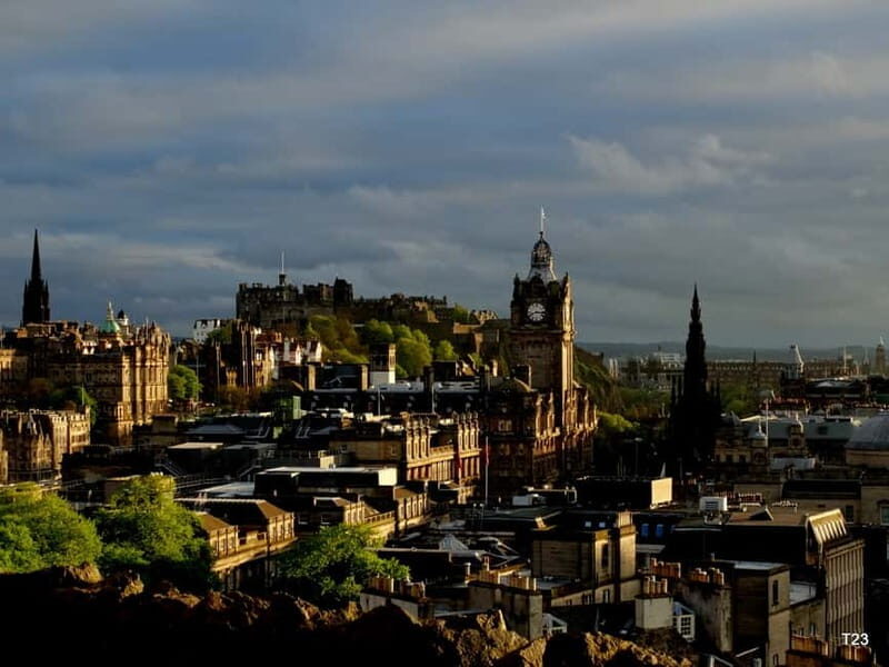 Edinburgh: Dark History Royal Mile Walking Tour - What Makes This Tour Stand Out?
