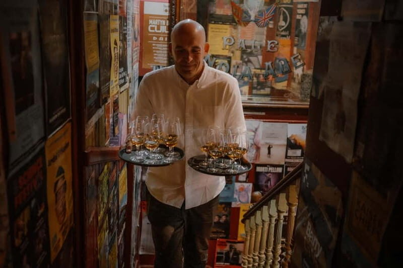 Edinburgh: Whisky Tasting and Storytelling in a Historic Pub - The Reviews Say It All