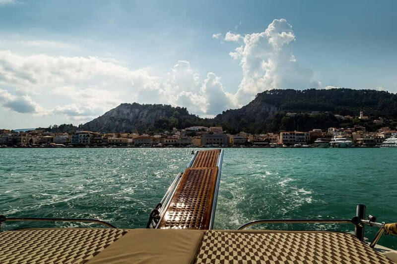 Elegant Yacht| Zakynthos| 32ft Cranchi| Private for 9 people - The Sum Up