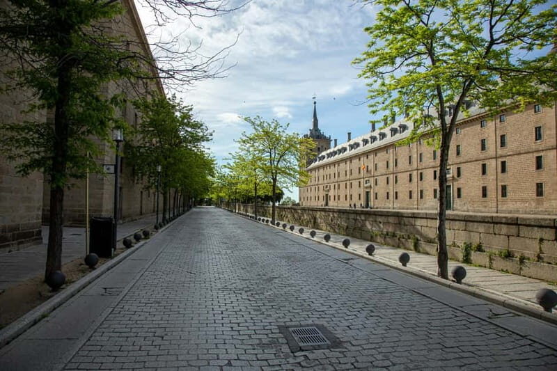 Escorial & Valley of the Fallen: Private tour from Madrid - Overall Value and Experience