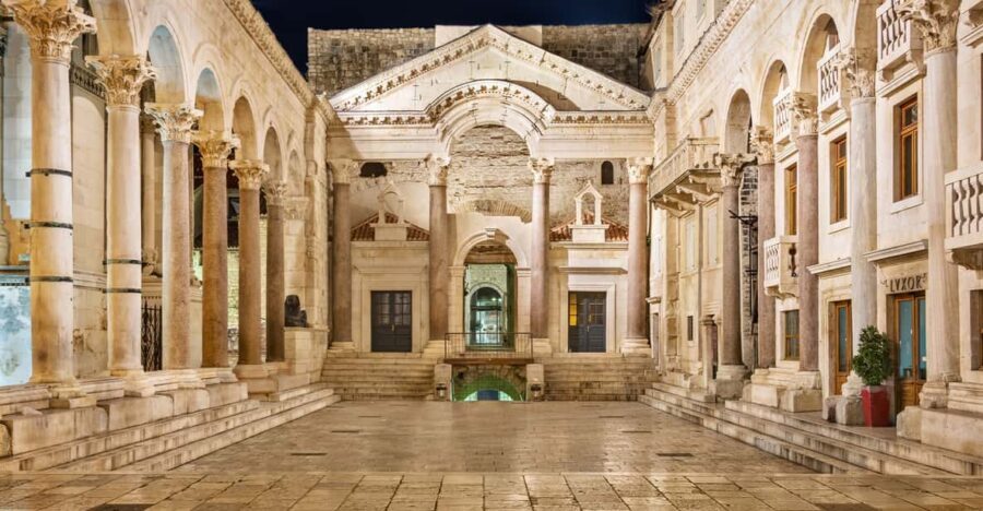 Essential Diocletian's Palace Tour for First-Time Visitors - A Visual and Cultural Tapestry
