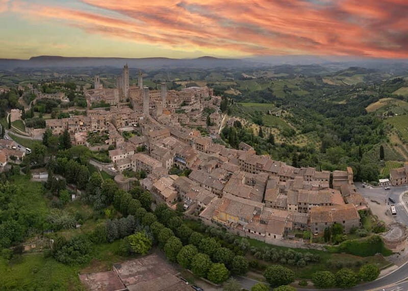Explore Tuscany: Pisa, San Gimignano & Siena in One Tour - The Day in Tuscany: A Detailed Breakdown  