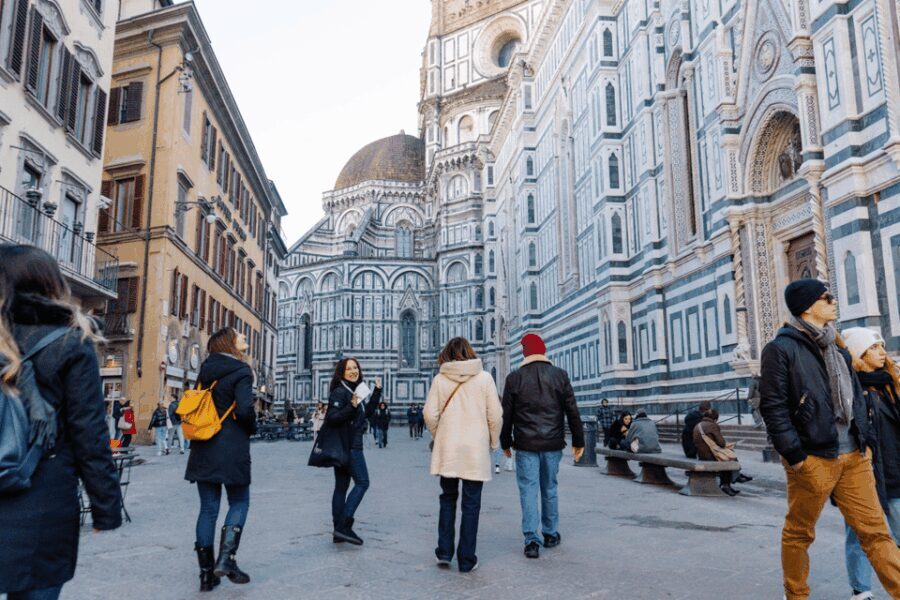 Florence: Guided Walking Tour & Exclusive Duomo Dome Climb - The Sum Up