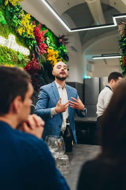 Florence: Italian Wine Tasting With Local Sommelier - The Practical Details
