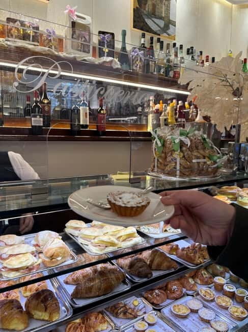 Florence: Walking Food Tour With Olive Oil & Wine Tasting - In-Depth Review of the Itinerary