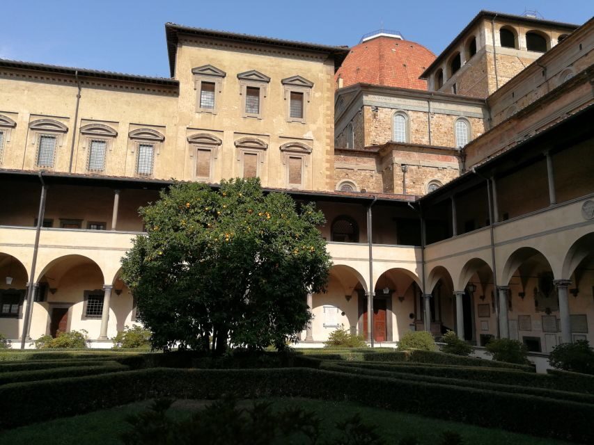 Florence Walking Tour History of the City & of the Medici - Highlights and Key Stops