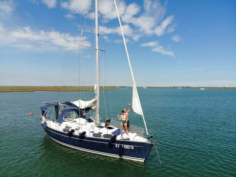 Food experience on a luxury sailing boat tour in Venice - Practical Details: What to Expect