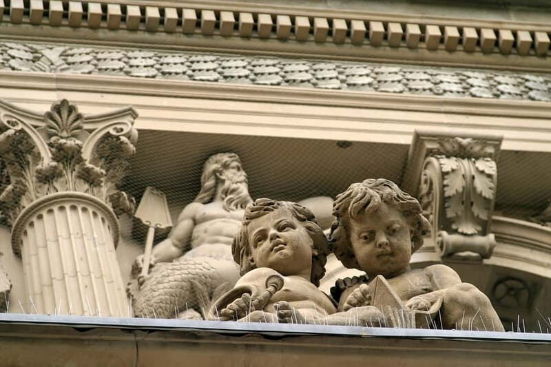 Frankfurt: Old Town Historical Walking Tour with Geo Epoche - Authenticity and Depth: What Sets This Tour Apart