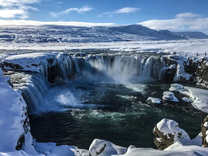 From Akureyri: Lake Mývatn and Godafoss Cruise Ship Day-Trip - Transportation & Group Dynamics