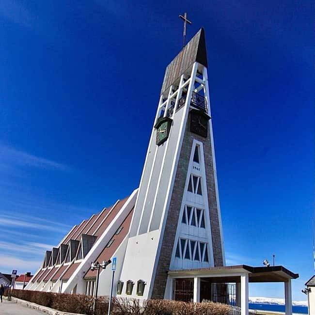 From Alta: Hammerfest Guided Day Tour 70.7 north - Considerations and Practical Tips