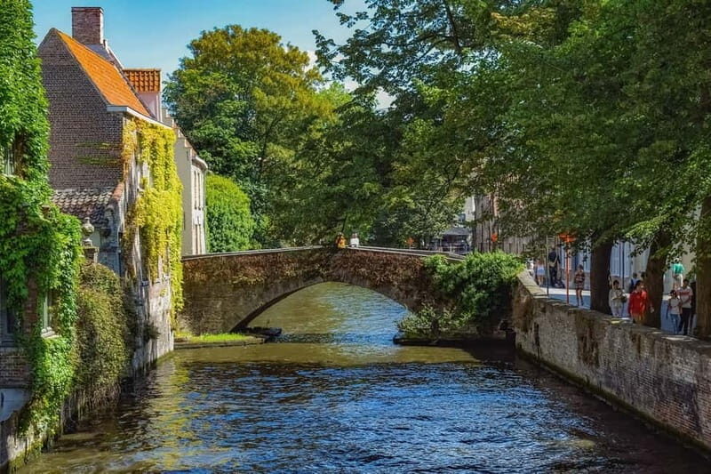 From Amsterdam: Private Sightseeing Tour to Bruges - What’s Included and What’s Not