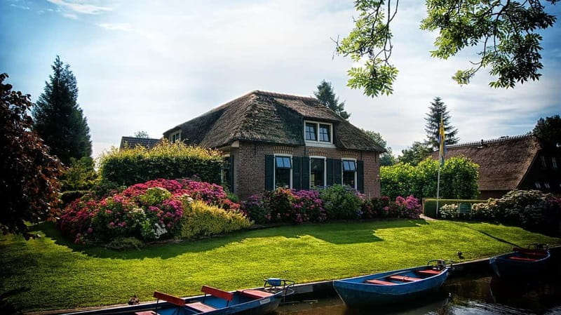 From Amsterdam: Zaanse Schans and Giethoorn Countryside Trip - What Makes This Tour Stand Out