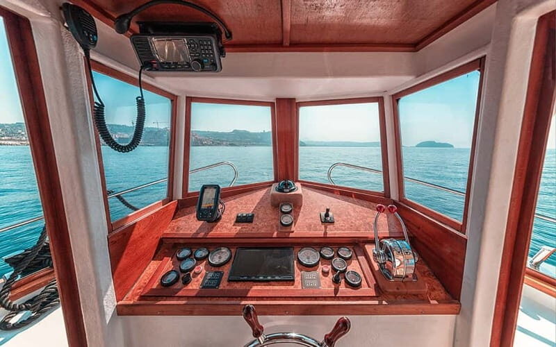 From Bacoli: Submerged Park of Baia Glass Bottom Boat Tour - Itinerary Breakdown: What Makes Each Stop Special