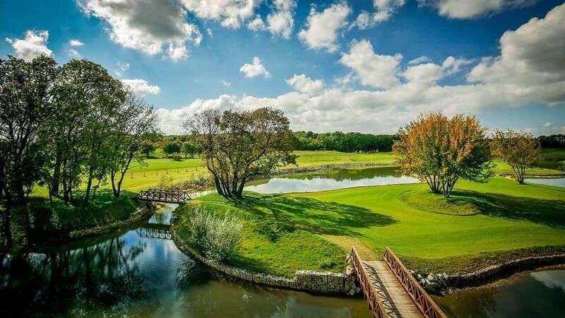 From Bratislava: Play Golf in Slovakia - all inclusive - Exploring the Slovakia Golf Experience: A Detailed Look