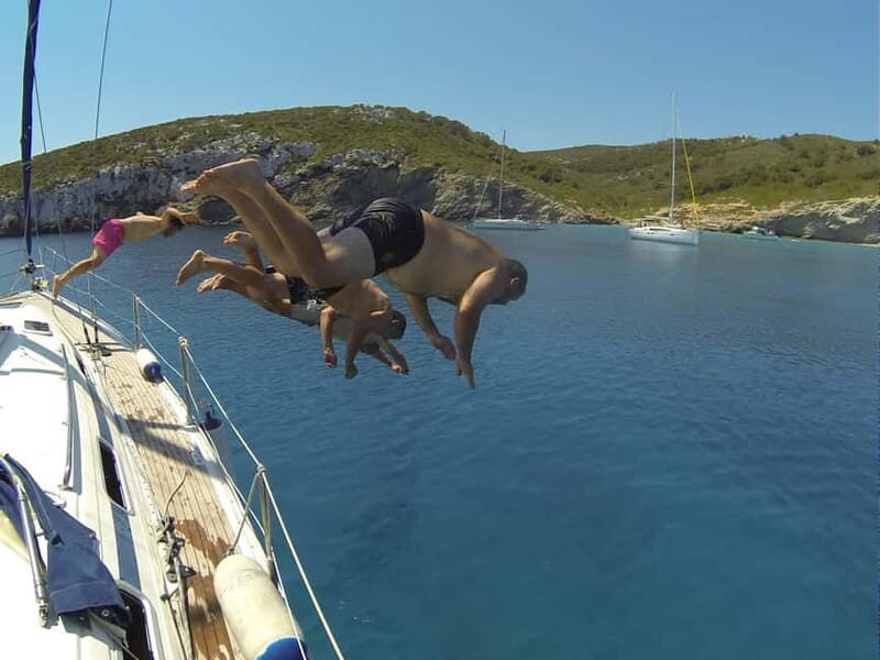 From can Pastilla : Sailing boat trip with Food & Drinks - The Boat: Comfort and Convenience