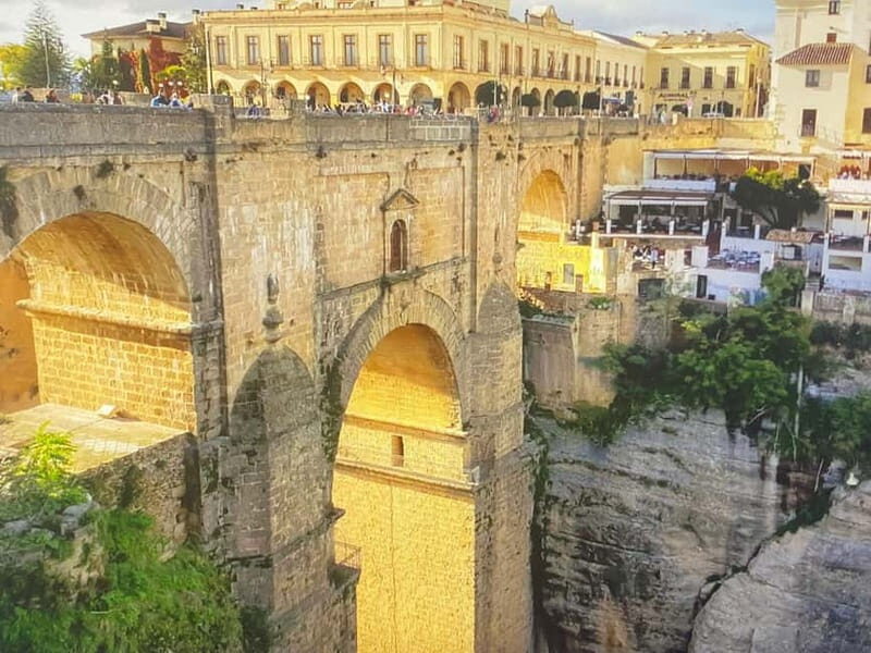 From Estepona: Ronda private tour, transportation, café, bullring, tapas, drinks - What’s Included & What’s Not