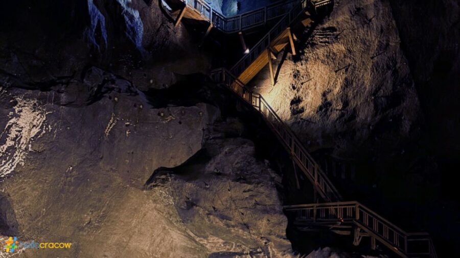 From Krakow: Guided Tour in Wieliczka Salt Mine - What to Expect Inside the Mine