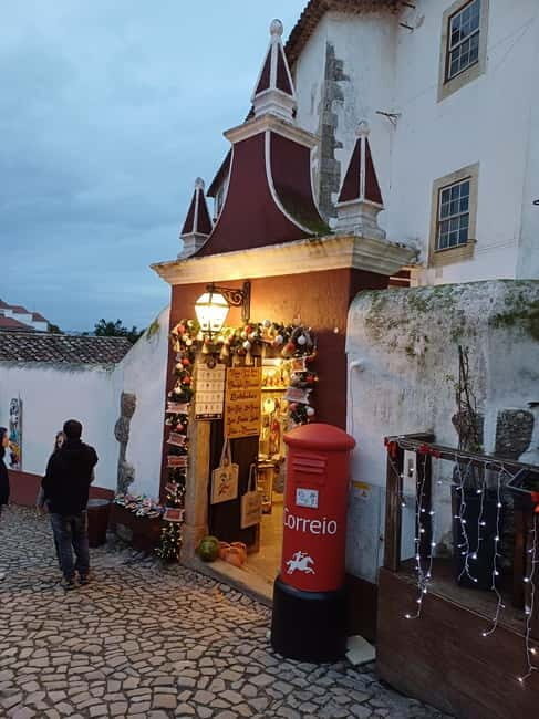From Lisbon: Óbidos Christmas Village day trip - The Highlights in Detail