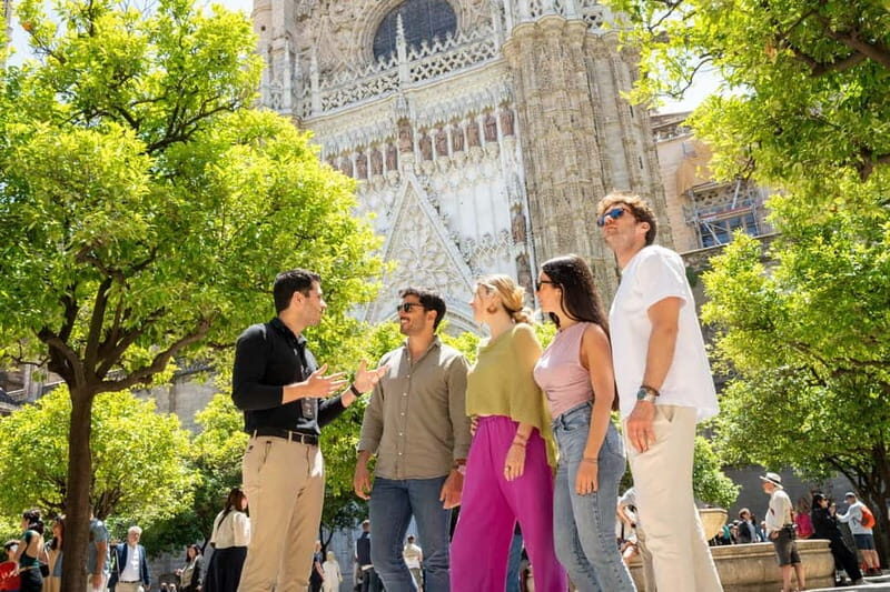 From Madrid: Best of Sevilla Day Tour with Train Transfers - Arriving in Sevilla: First Impressions and the Guided Tour