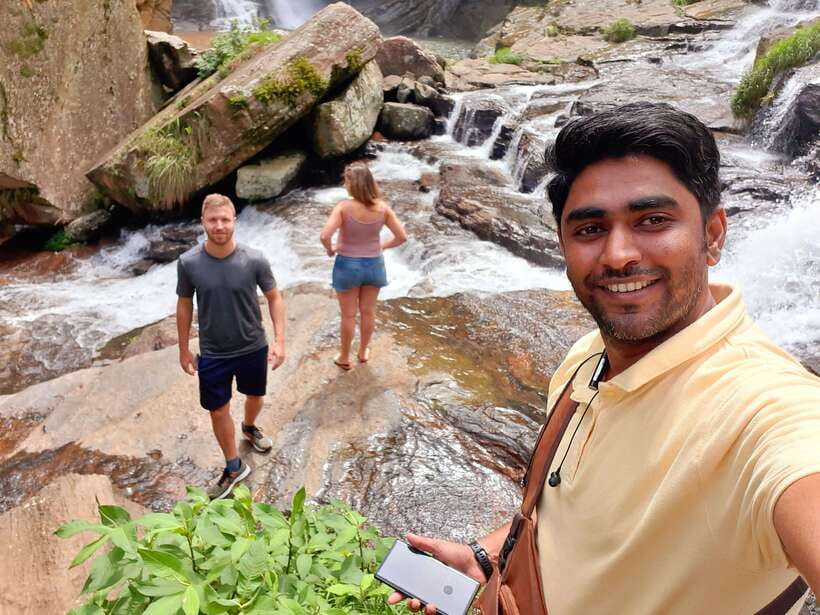 From Nuwara Eliya To Kandy Drop Tour - Transportation and Group Size  