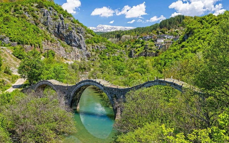 From Parga: Zagoria and Vikos Gorge Day Trip with Lunch - The Experience: What Makes It Special