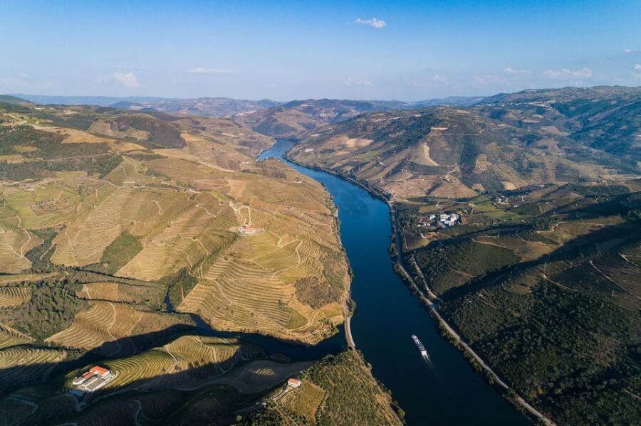 From Porto: Wine Tasting with Lunch at a Quinta, Cruise, and Train Ride - Practical Considerations and Tips