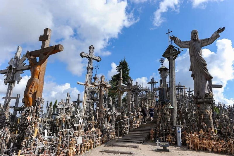 From Riga: Hill of Crosses & Enchanting Jelgava Group Tour - Practical Tips for Travelers