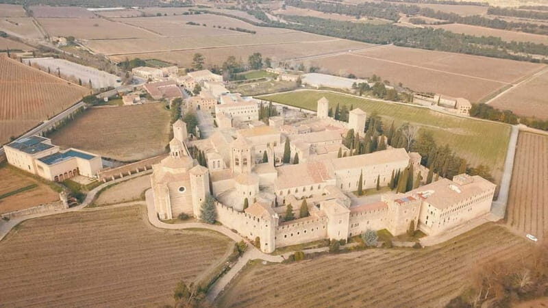 From Salou: Tour Poblet Monastery with hotel pickup - The Experience in Detail