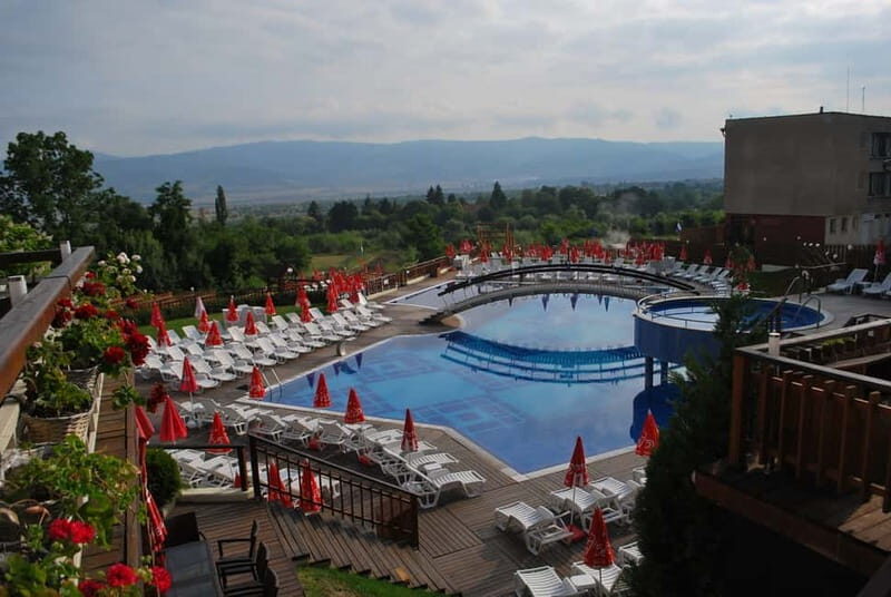 From Sofia: 7 Rila Lakes Hiking & Thermal Spa Day Tour - What Makes This Tour a Good Deal?