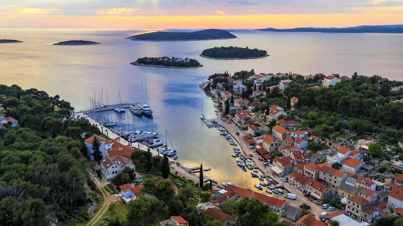 From Split: Blue Lagoon and 3 Island Boat Tour - How the Tour Feels in Practice