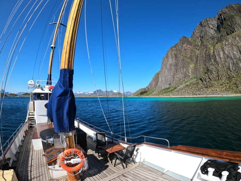 From Svolvær: Private Midnight Sun Yacht Cruise in Lofoten - The Itinerary in Detail