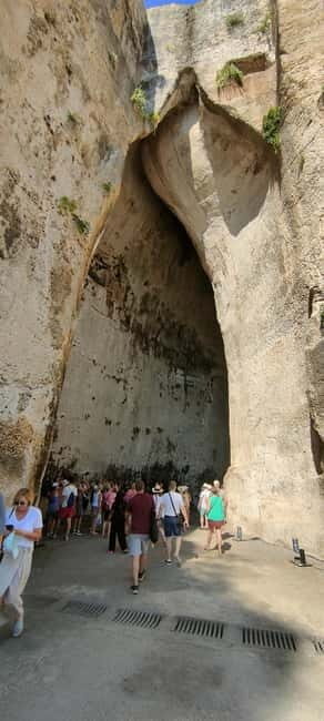 From Taormina: Syracuse and Noto Guided Day Trip by Bus - Who Should Consider This Tour?
