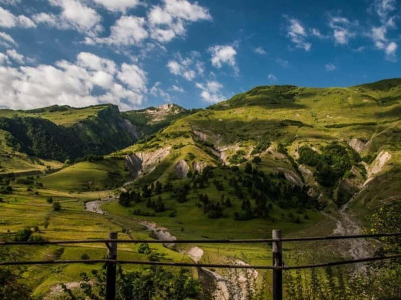 From Tbilisi: Kazbegi Mountain and Ananuri Fortress Day Trip - Exploring the Route and Its Highlights