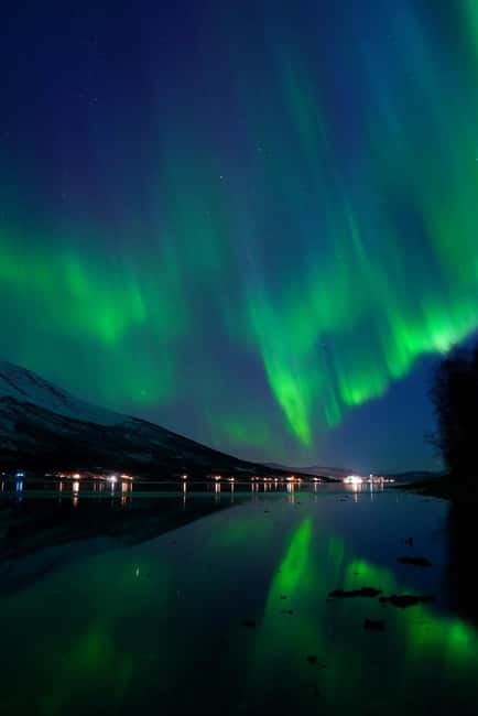 From Tromsø: Aurora Bus Tour with Snacks, Photos, and Drinks - The Balance of Success and Limitations