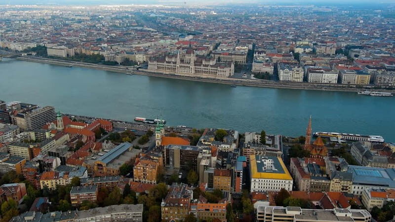 From Vienna: Bratislava & Budapest Guide One Day Tour - Who Should Consider This Tour?