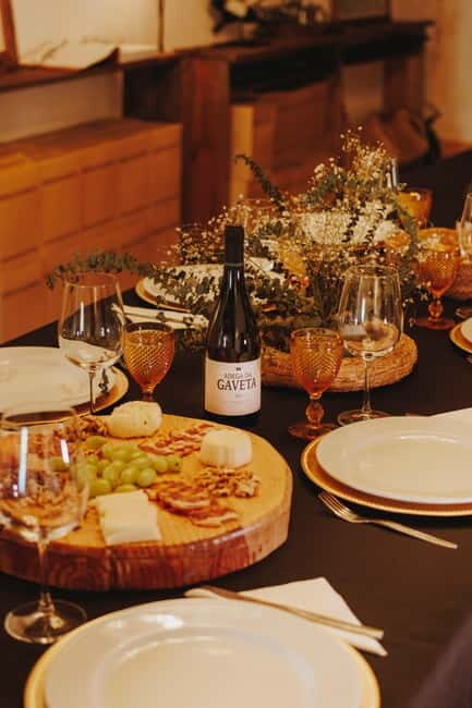 From Vine to Table with Wine Tasting in the Serra de Tomar - Who Should Consider This Tour?
