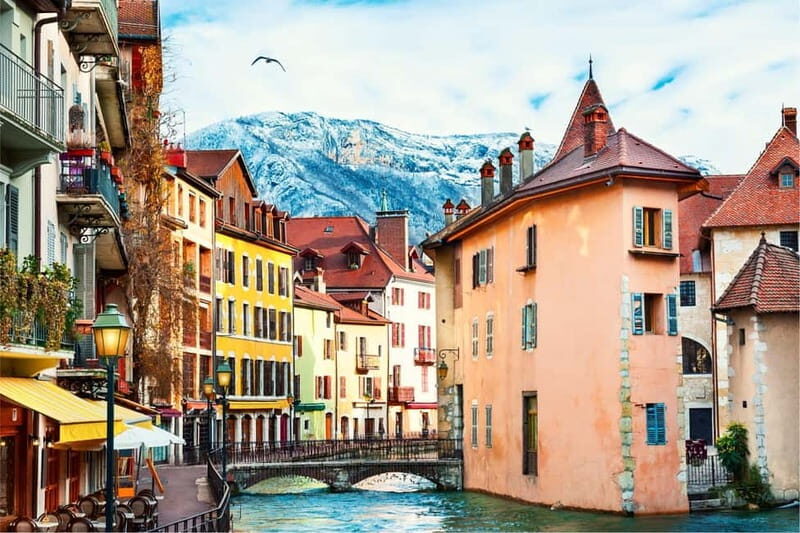 Full-day private tour from Geneva to Annecy - Included Amenities and Practical Details