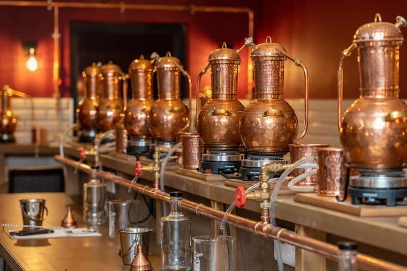 Galway: Gin School Masterclass - An In-Depth Look at the Galway Gin School Masterclass