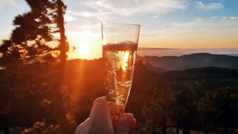Gran Canaria: Sunset Tour with Champagne & Dinner. - Key Points