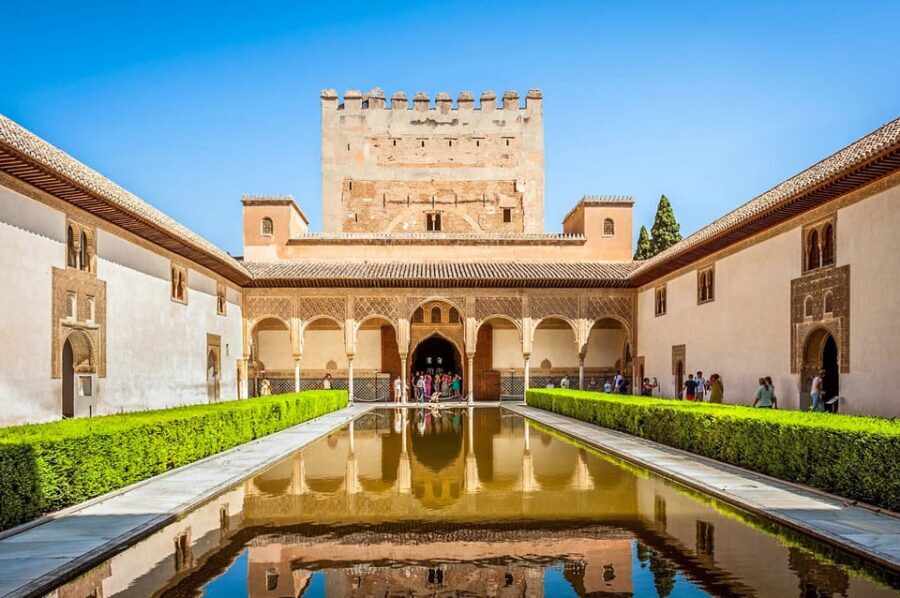 Granada: Alhambra and Nasrid Palaces Entry Ticket - What the Reviews Say