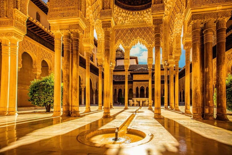 Granada: Alhambra, Generalife & Nasrid Palaces Guided Tour - Key Points