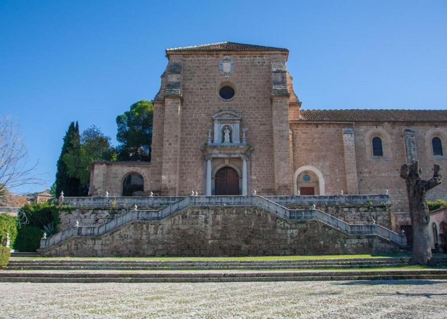 Granada: Cathedral, Royal Chapel & 5 Monuments Combo Ticket - Practical Tips for Visiting