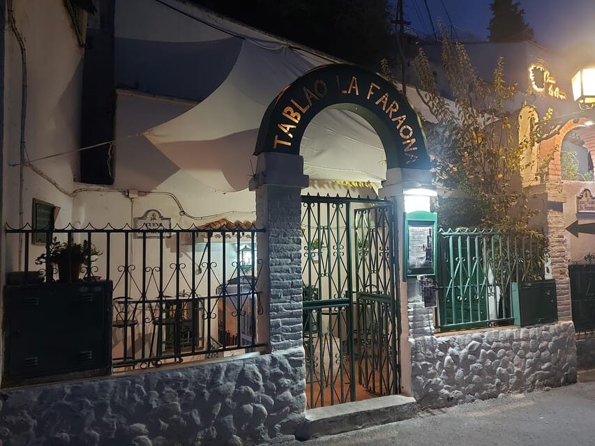 Granada: Flamenco Show in the Cave LA FARAONA - The Charm of Sacromonte’s Cave Flamenco