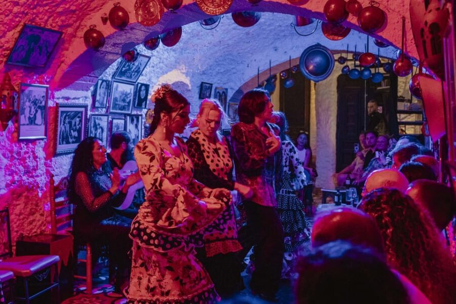Granada: Los Amayas Cave Traditional Flamenco Show - The Real Review Highlights