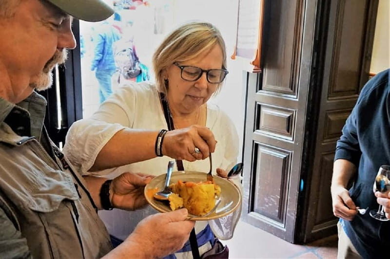 Granada: Traditional Tapas and Wine Tour - Is It Worth the Cost?  