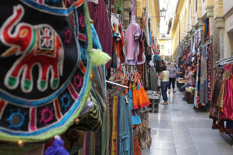 Granada: Walking Tour - Detailed Breakdown of the Itinerary